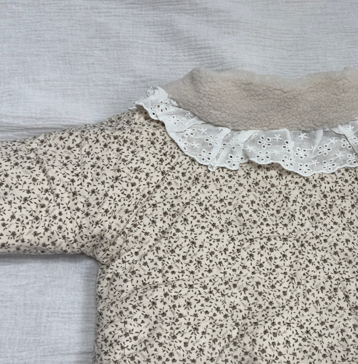 Combinaison hiver fleurie - Col claudine