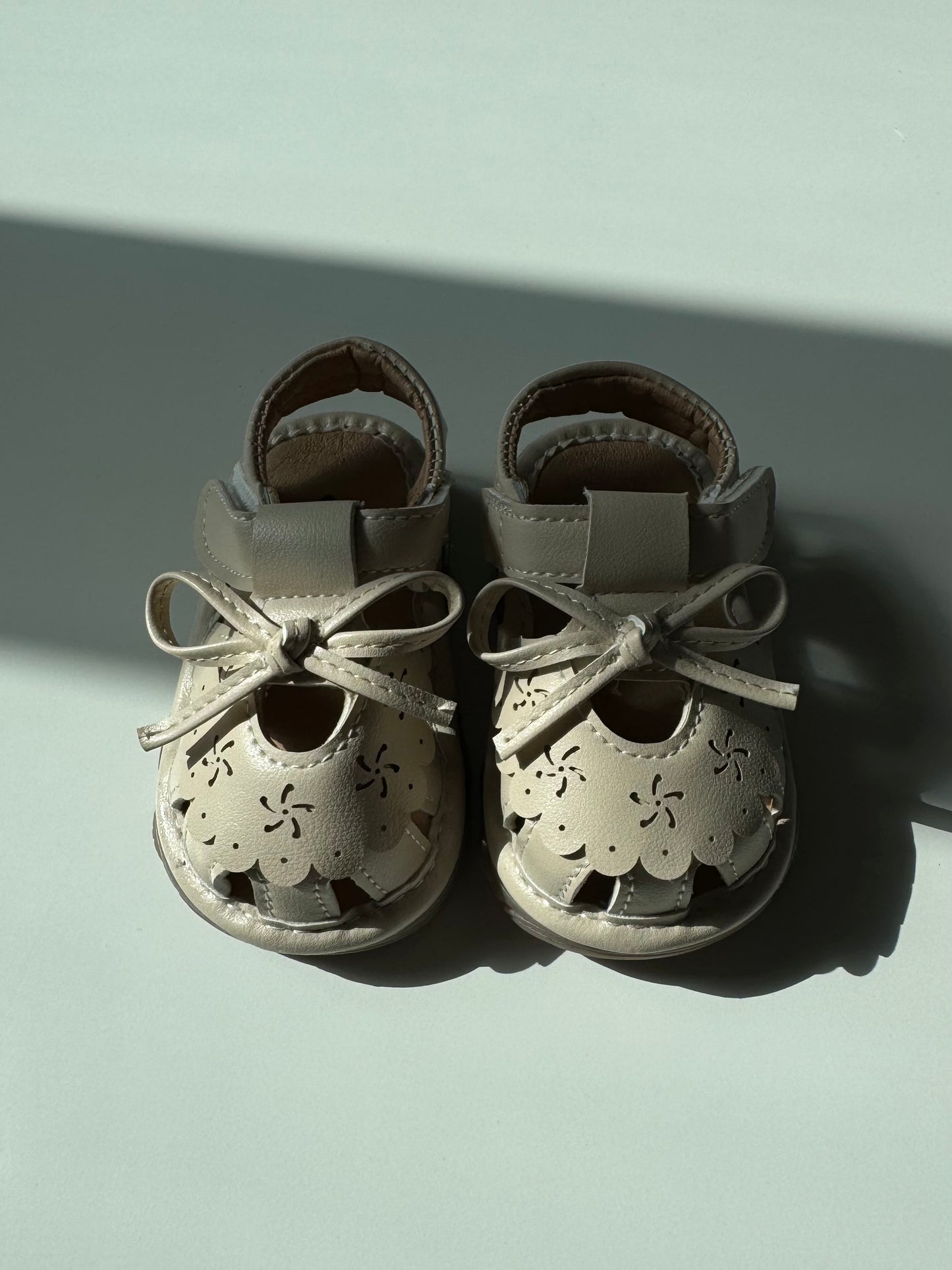 Sandale simili cuir bébé - Beige